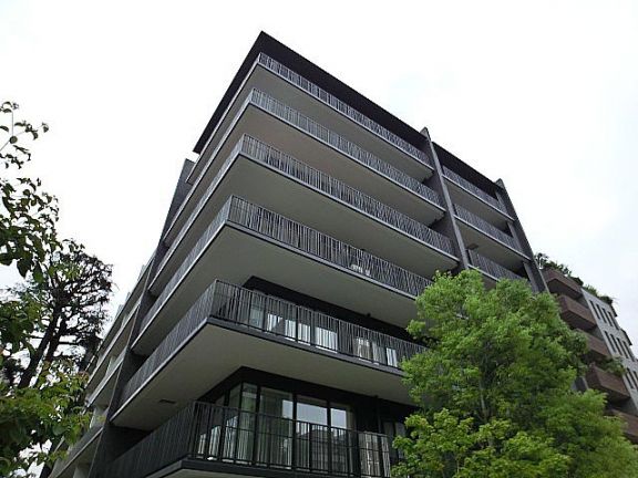 ザパークハウス六番町